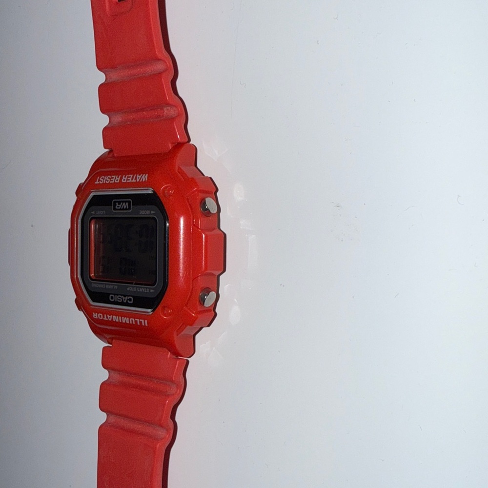 Casio Bold Red Digital Timepiece - Picture 4 of 6